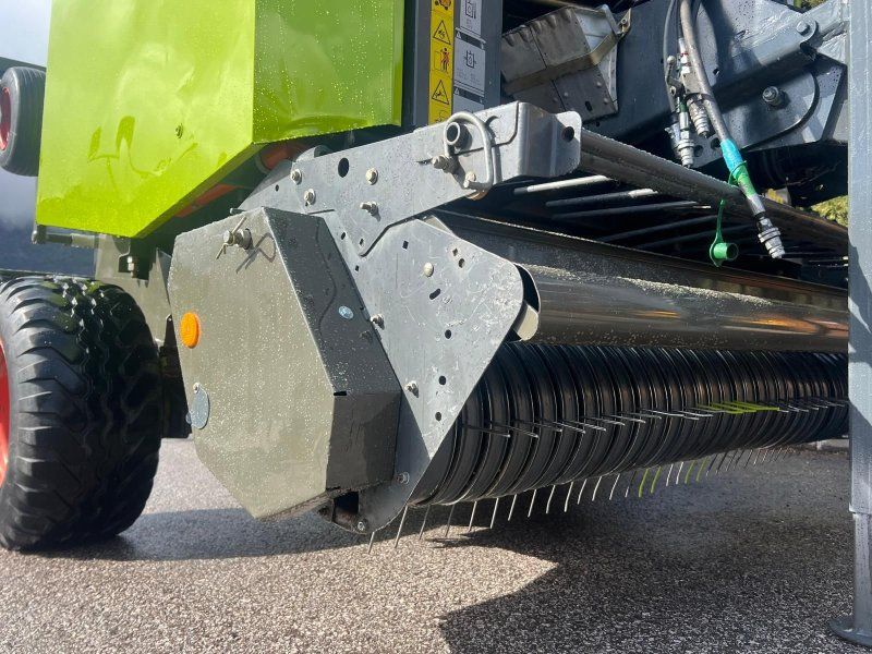 Claas Rollant 350 RC GZ2657