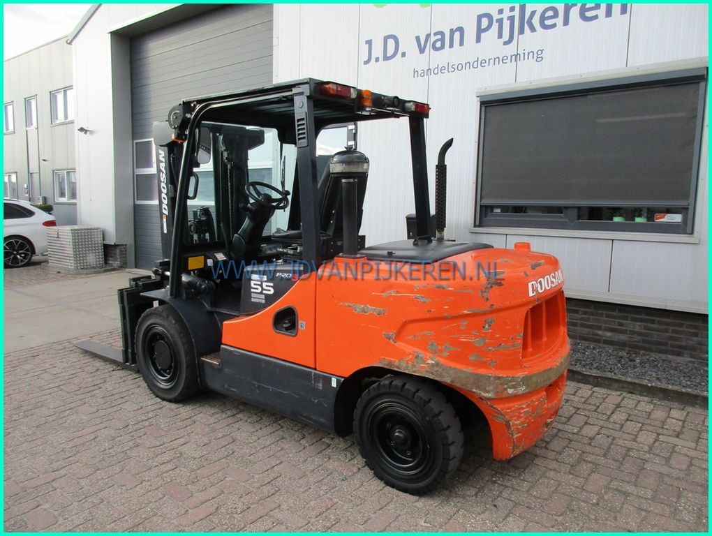 Doosan D55SC-5 diesel 5.5t triplex4.15m+sideshift+4199uur
