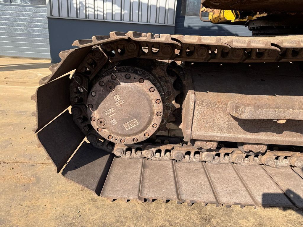 Caterpillar 323EL