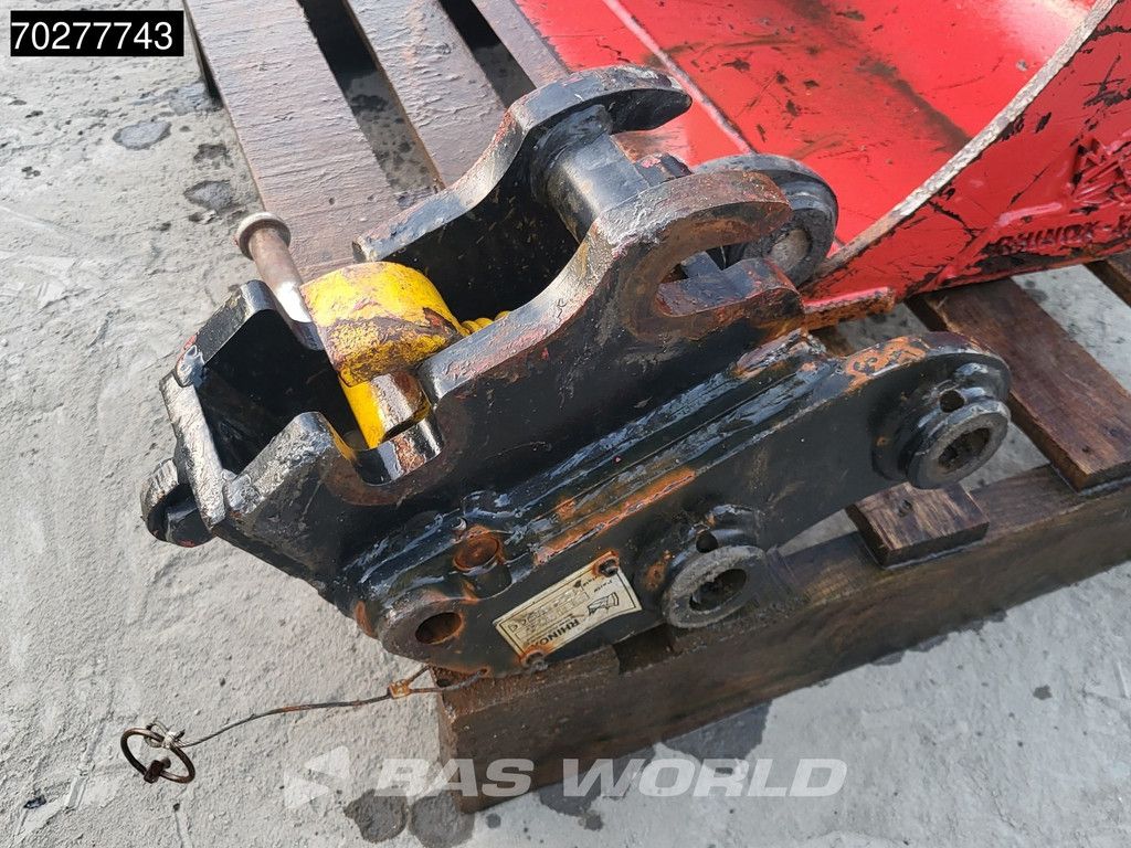 RHINOX TB217 - COUPLER + BUCKET