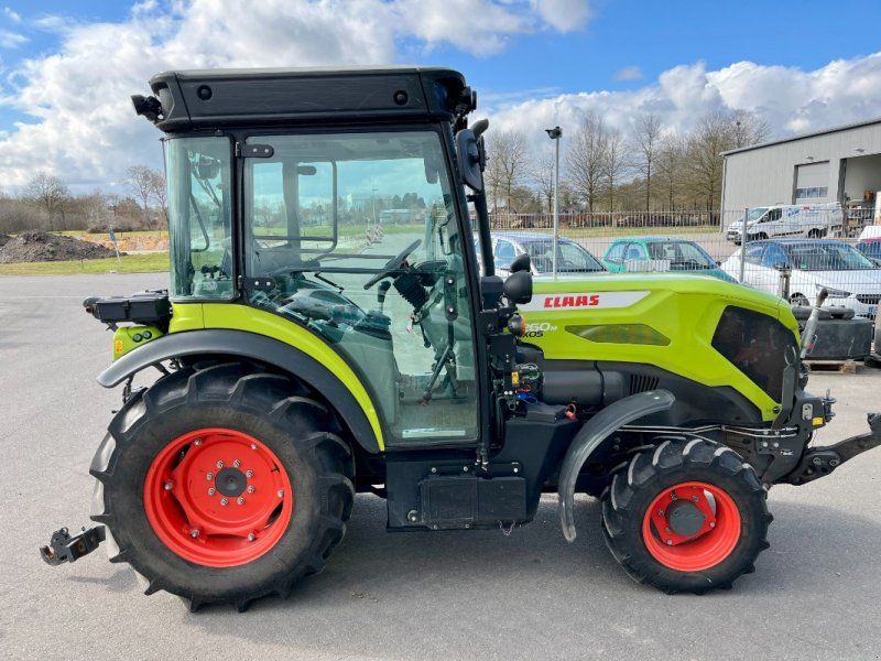 Claas NEXOS 260 M Advanced, FKH + FZW, nur 907 h !