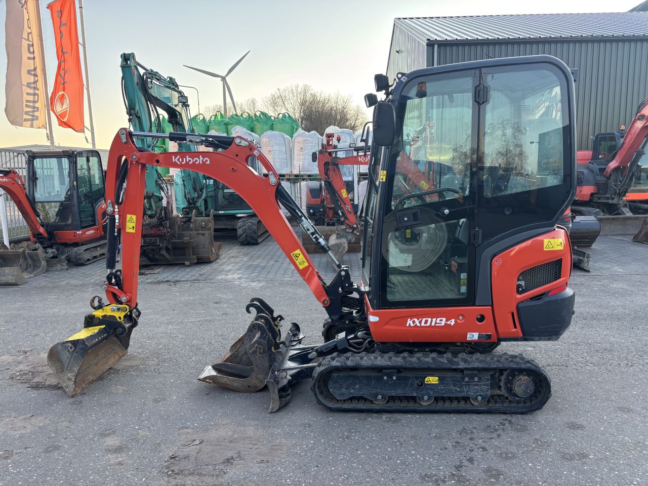 Kubota KX019-4