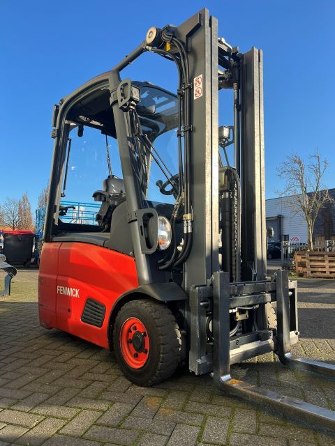 Linde Elektrischer Gabelstapler 1,4 Tonnen, E14-01