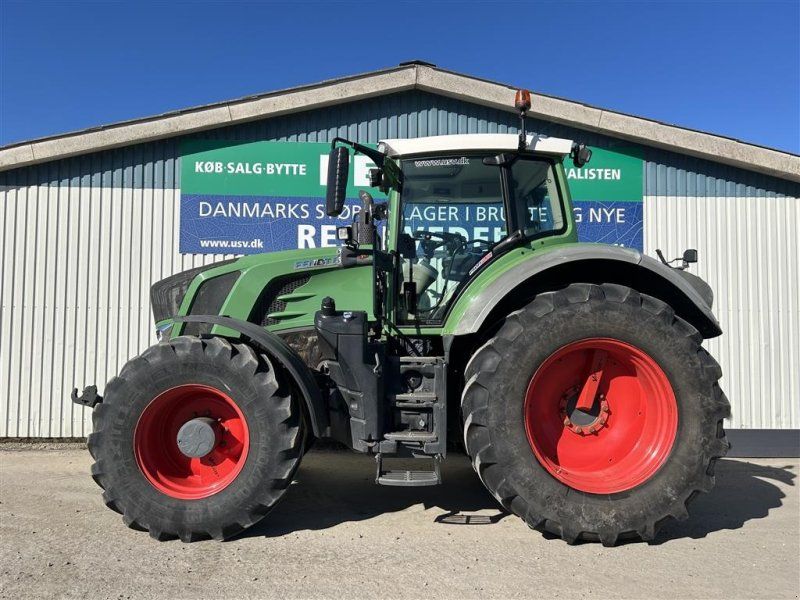 Fendt 828 Vario S4 Profi Plus