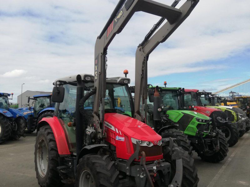 Massey Ferguson 5610