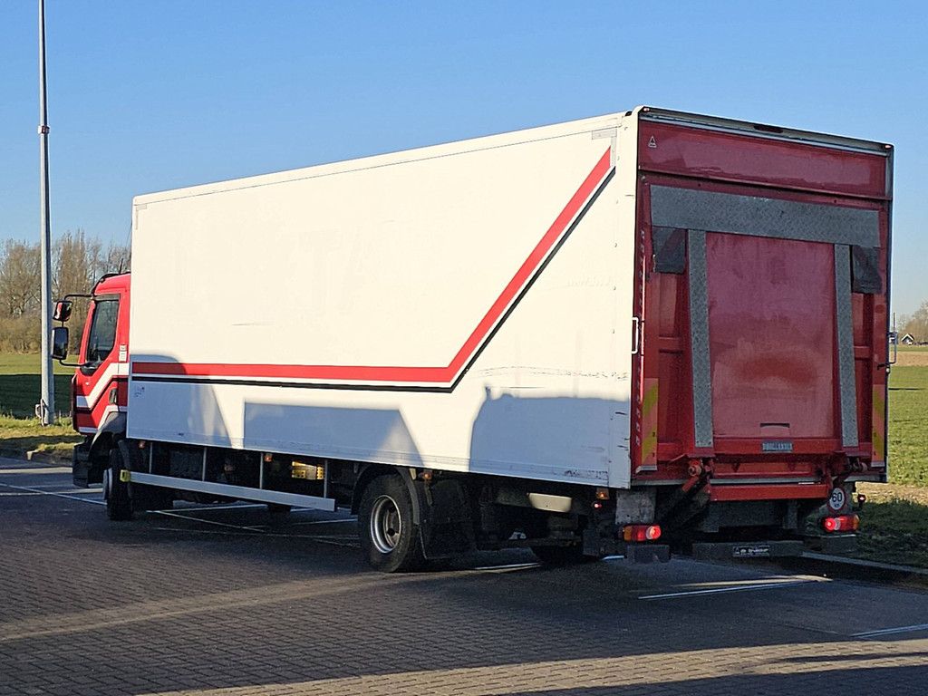 RENAULT D 240 11.9t airco lift