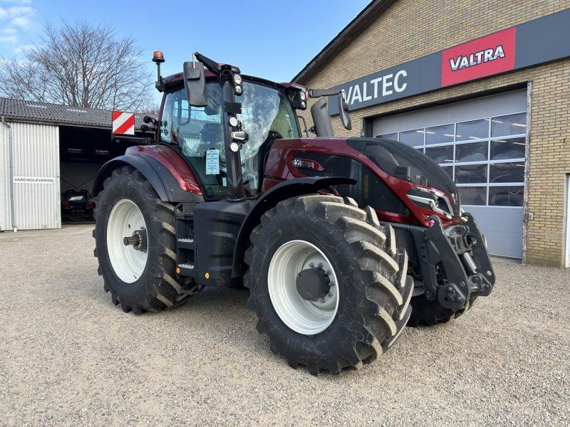 Valtra Q265