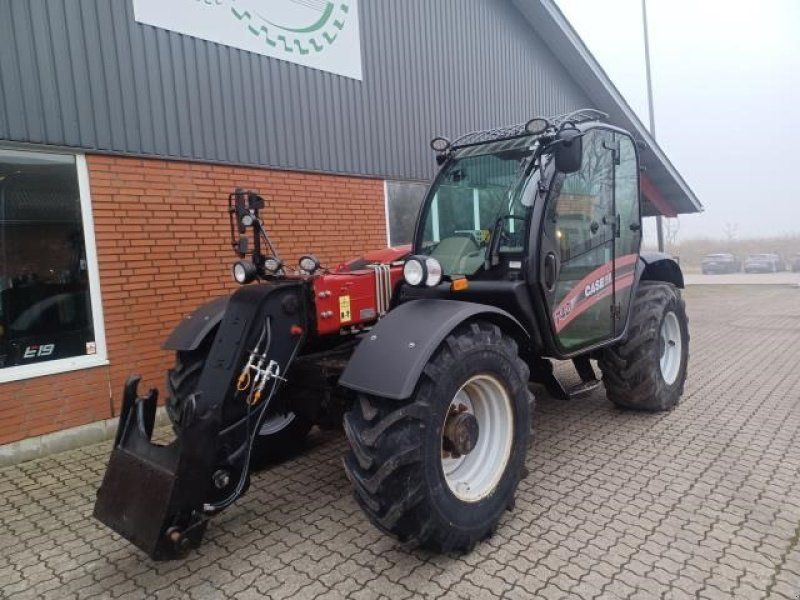 Case IH 742 FARMLIFT