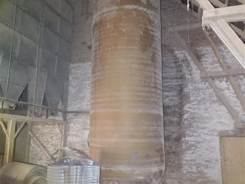 Glasfibertank ca. 40 tons