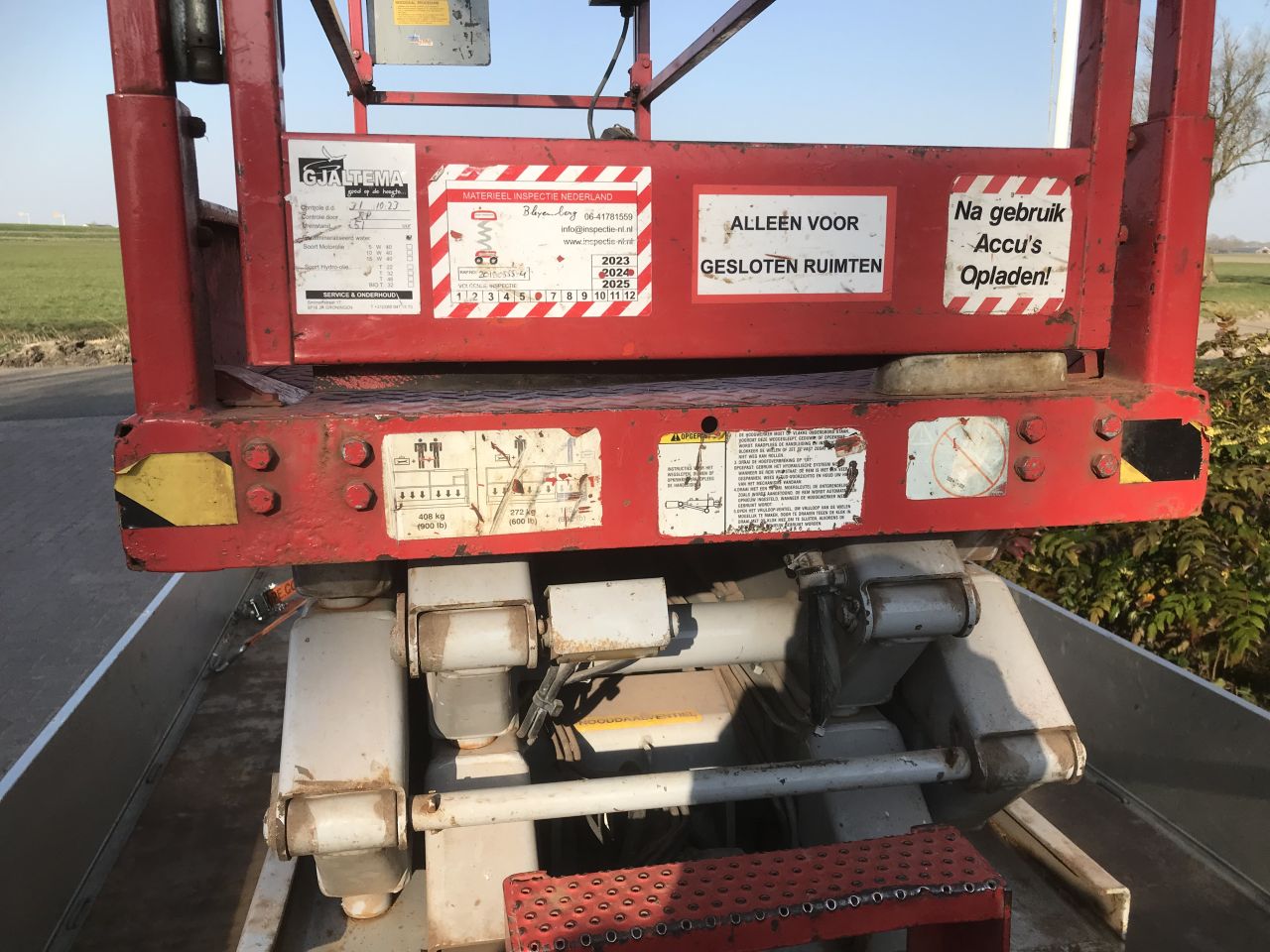Graafbakken CW30- GENIE hoogwerker GS2646- Yamaha 450-Deutz 5006
