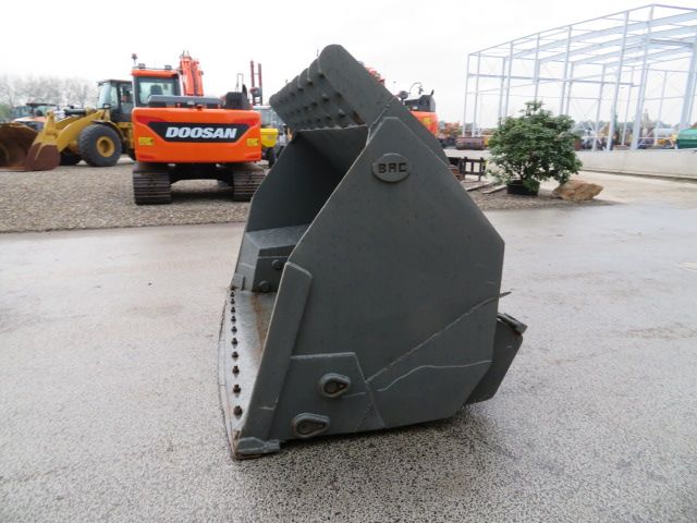 Hoogkiepbak 272cm 4800 liter