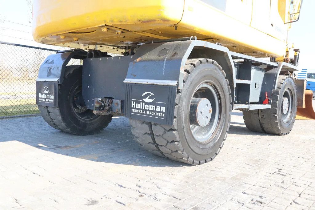 Komatsu PW160-11 | ENGCON TILTROTATOR | BUCKET | TRAILER HYDR.