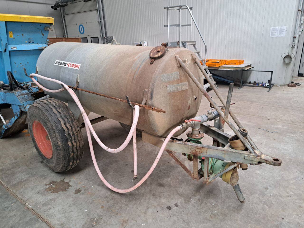 Aerts europa 2000 liter met hogedruk pomp