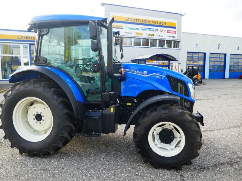 New Holland T5.90S Powershuttle