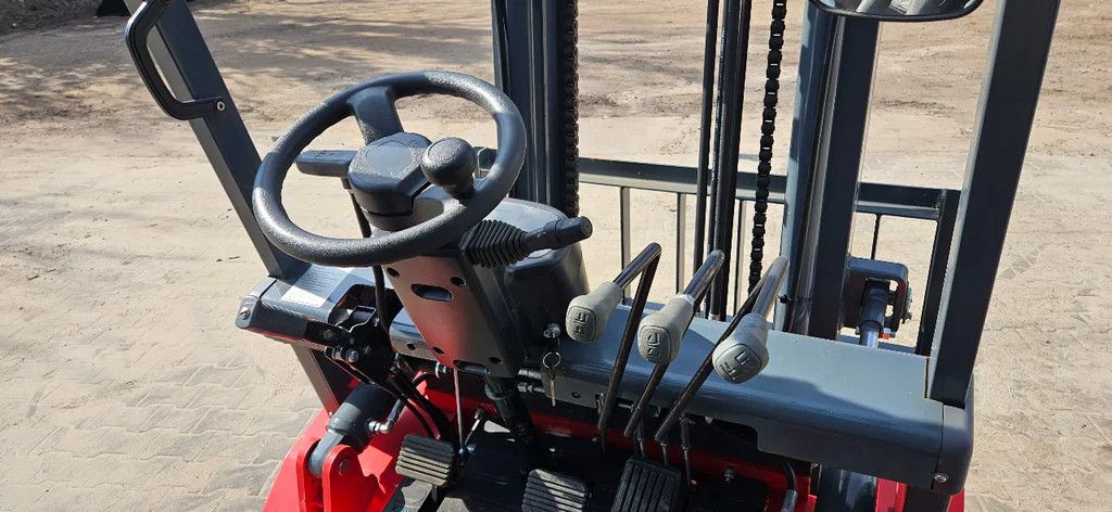 Wolf VTDD 25 PLUS POWER 2.5 T heftruck