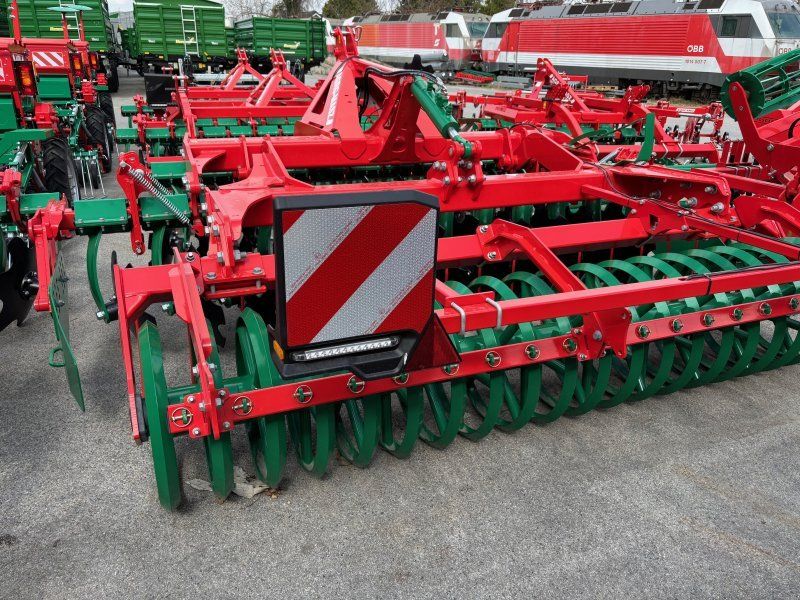 Agro-Masz Trol 30