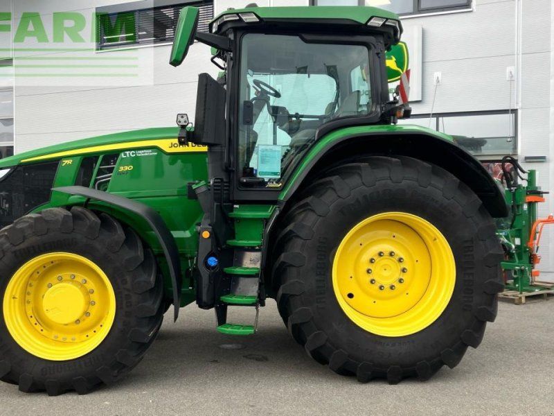 John Deere 7R 330