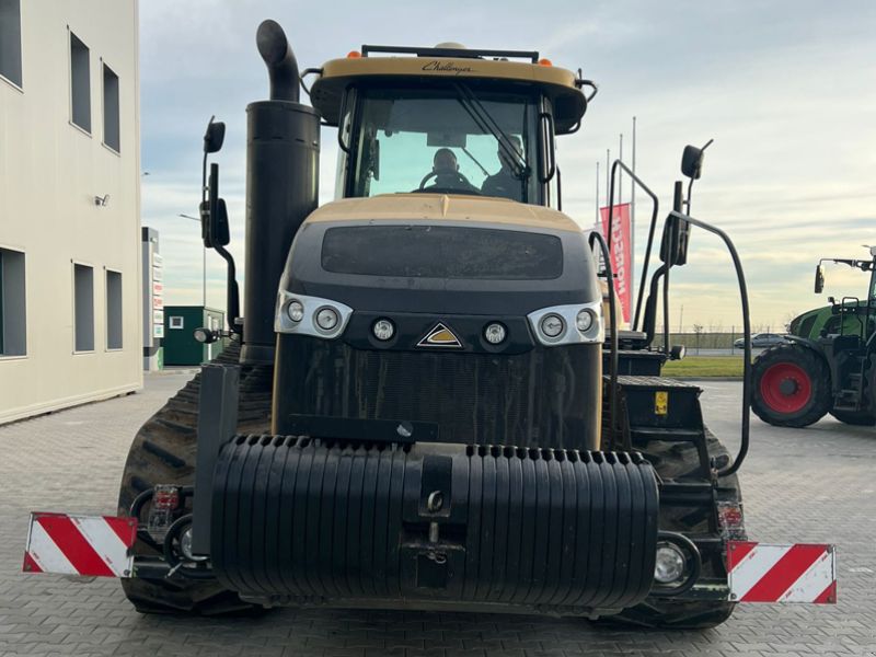 Challenger MT875