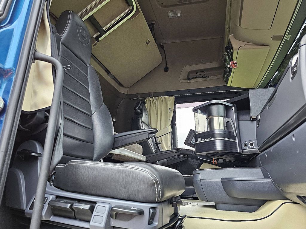SCANIA R520 tl v8 xenon leather