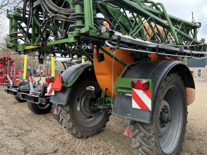 Amazone UX 5200 Super med 36 m bom
