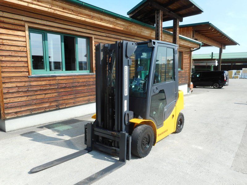 Jungheinrich DFG425s Tripl 4,4m + SS + Kabine