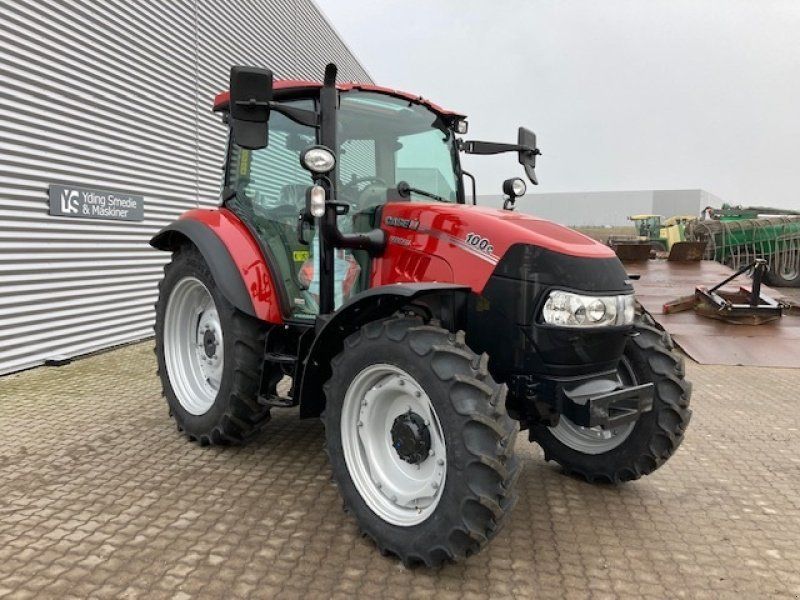 Case IH Farmall 100C