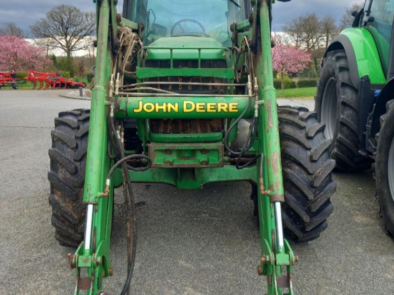 John Deere 6120 SE