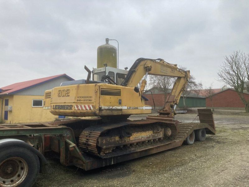 Liebherr 902