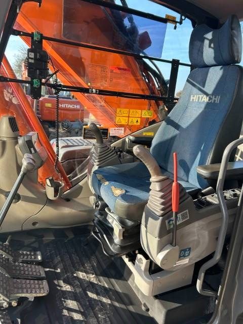 Hitachi ZX 350 LC-3