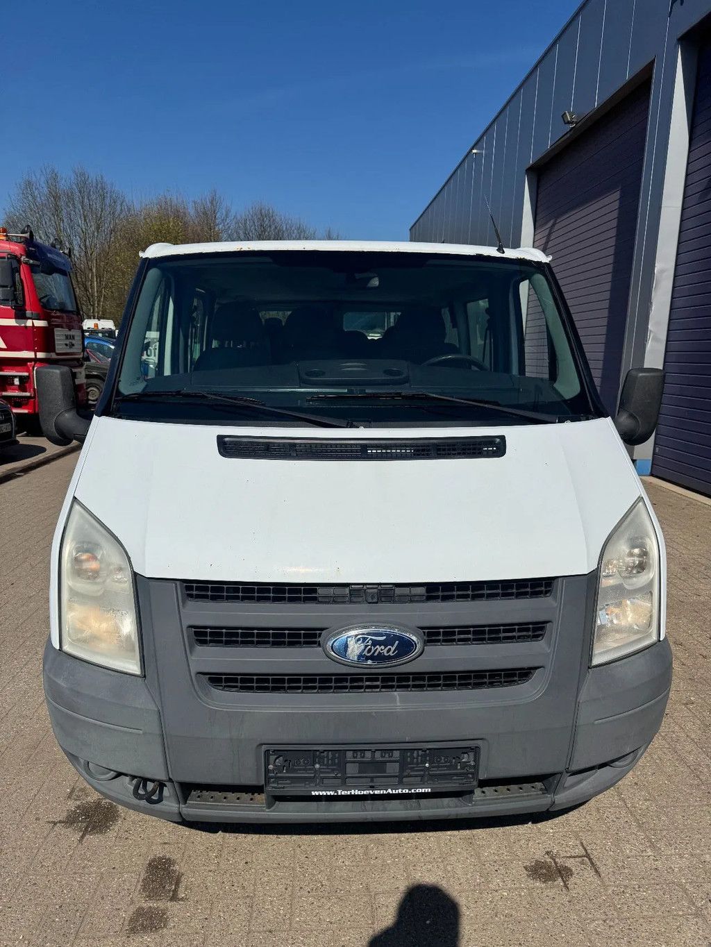 Ford **9PLACES-9SEATS**