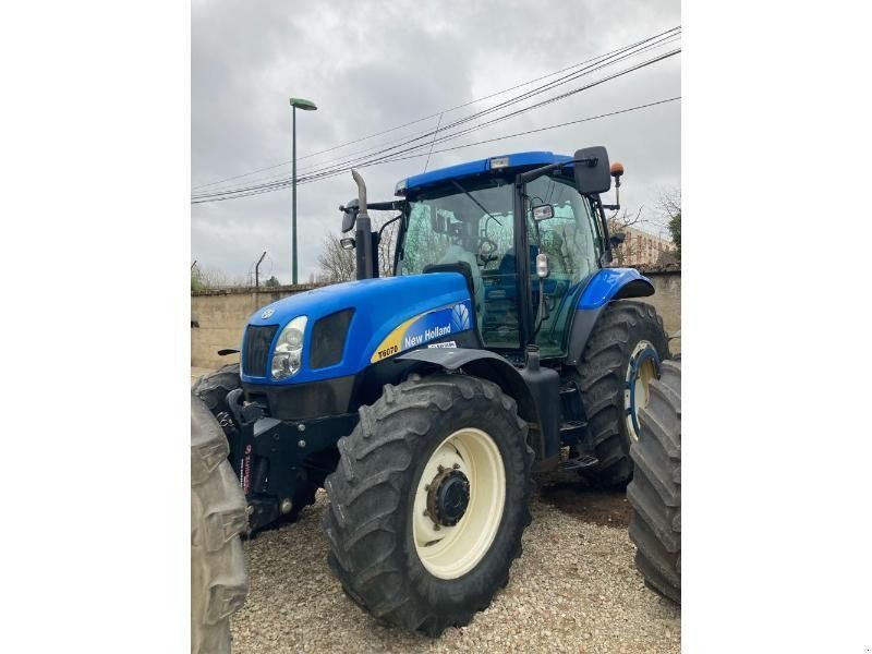 New Holland T6070