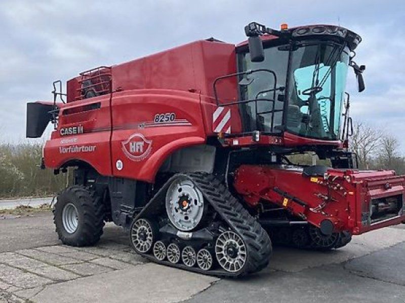 Case IH Axial-Flow 8250 ST5