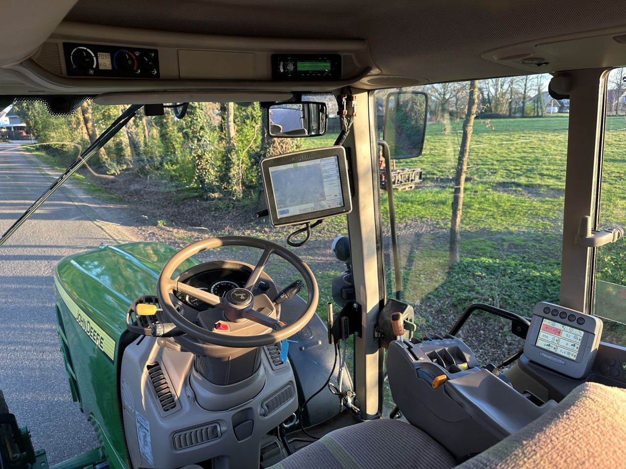 John Deere 6830 AP