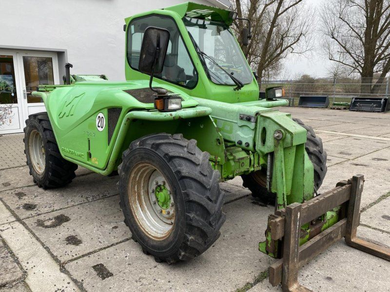 Merlo P34.7 mit Palettengabel