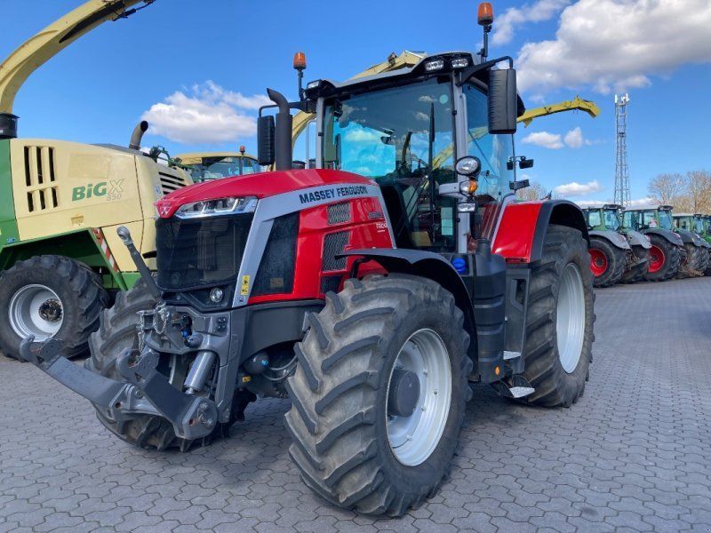 Massey Ferguson 8S225 Dyna 7 Efficient