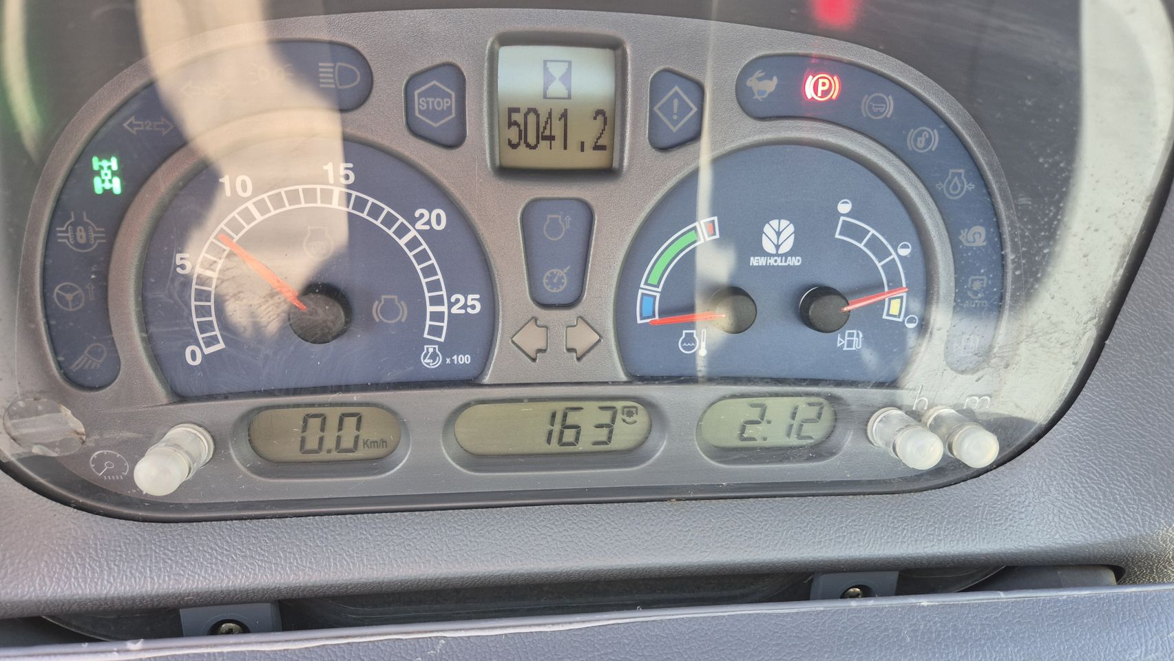 New Holland T6010 Delta met Airco en maar 5040uur!