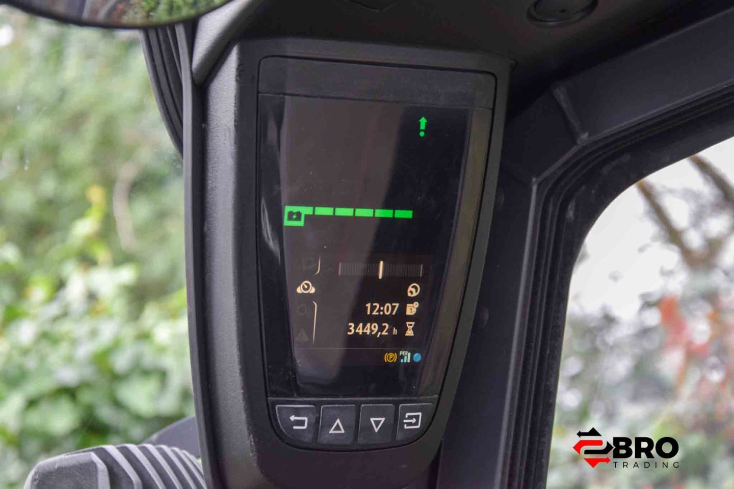 Linde E35L-01 Triplex 3449 uur + Vorkenversteller sideshift