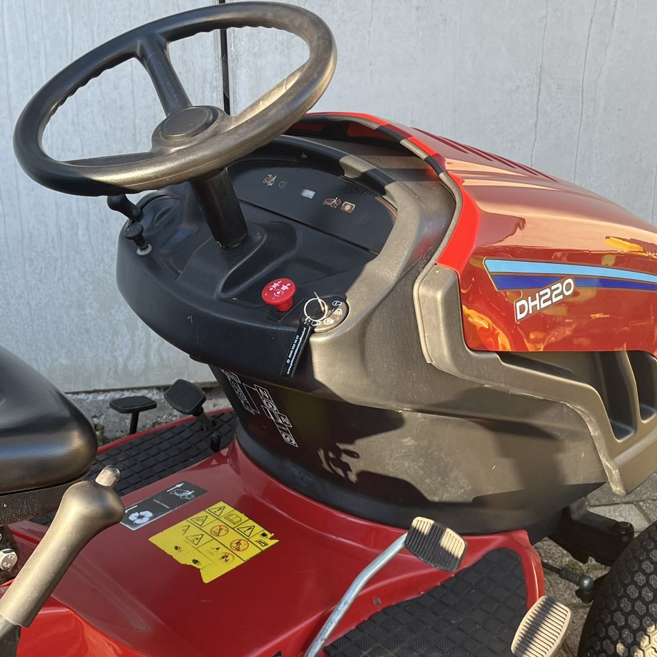 Toro DH220 zitmaaier met opvang, gebruikt