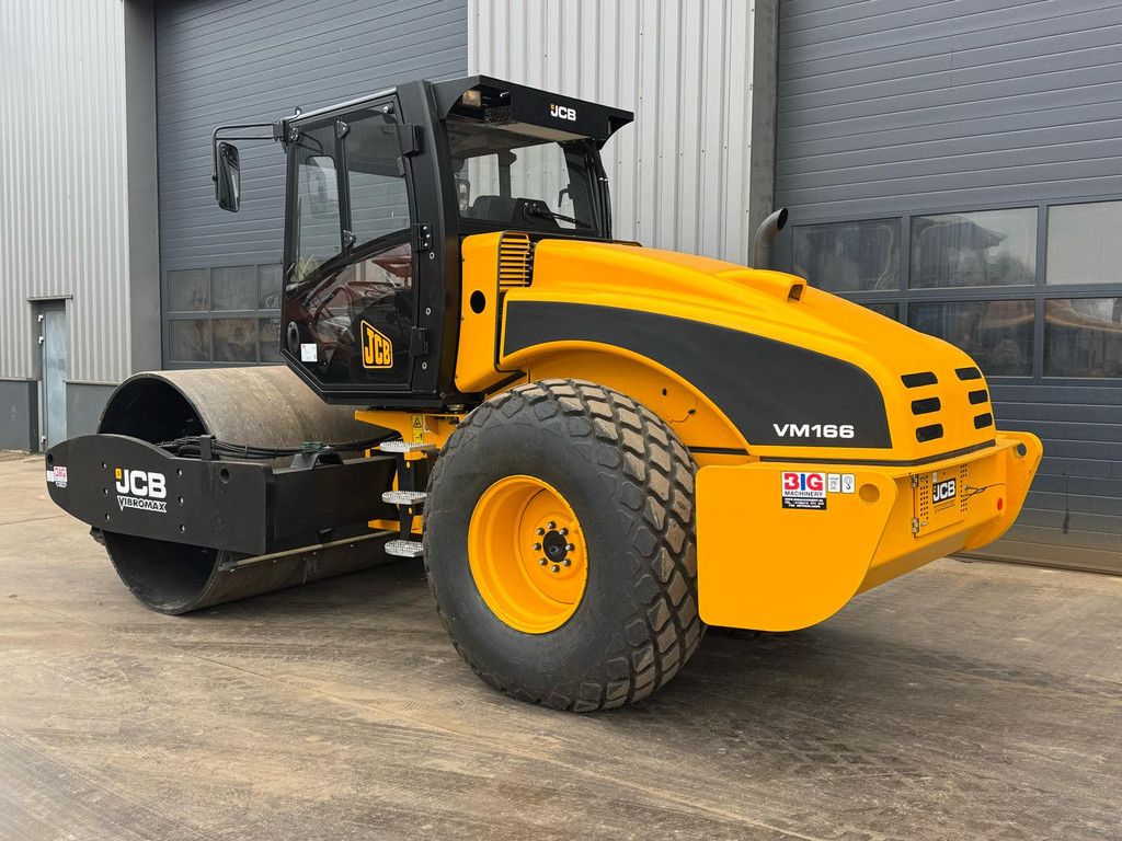 JCB VM166D