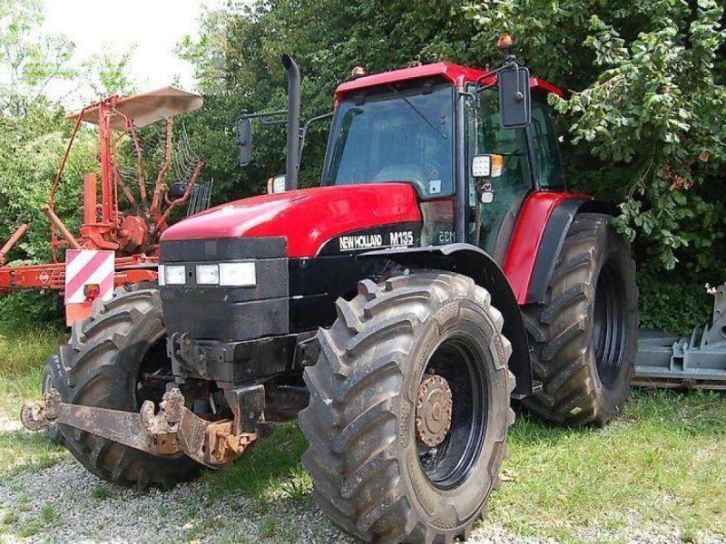 New Holland m 135