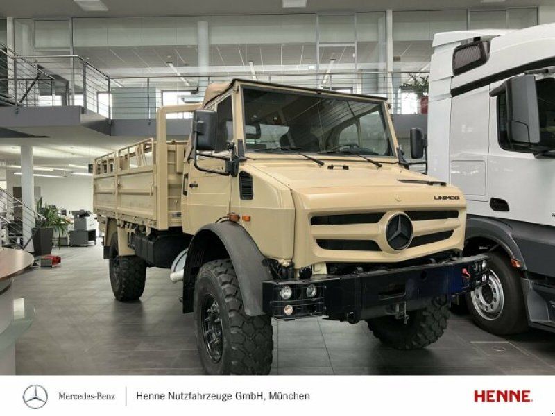 Mercedes-Benz U 4000 Cabrio