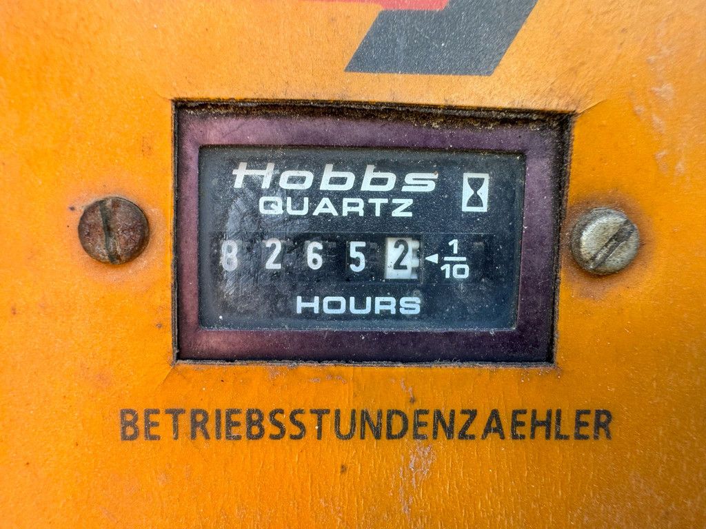 Extec Robotrac 7000