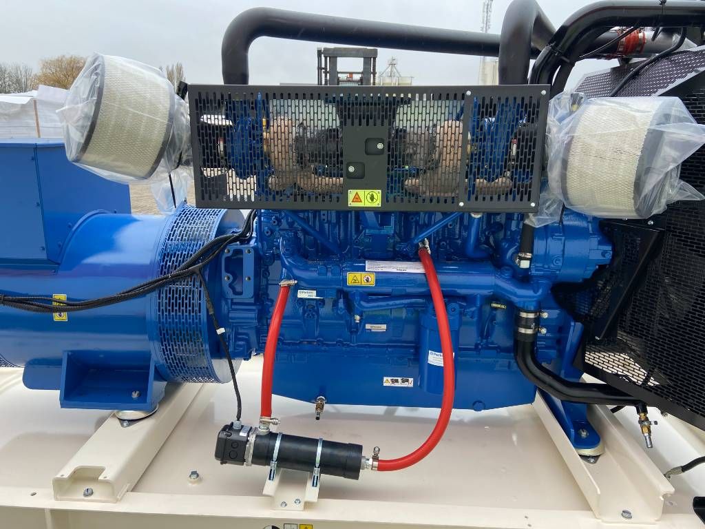 FG Wilson P715-3 - 715 kVA Open Genset - DPX-16023-O