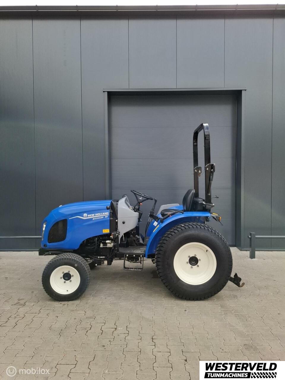 Gebruikte New Holland Boomer 35 midi tractor 35pk hydrostaat