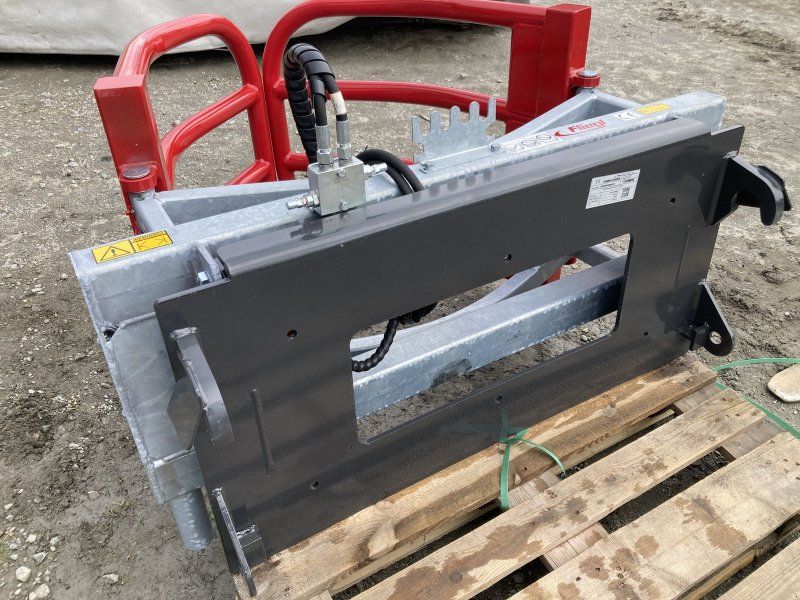 Fliegl Rundballengreifer Profi Combi Hauer