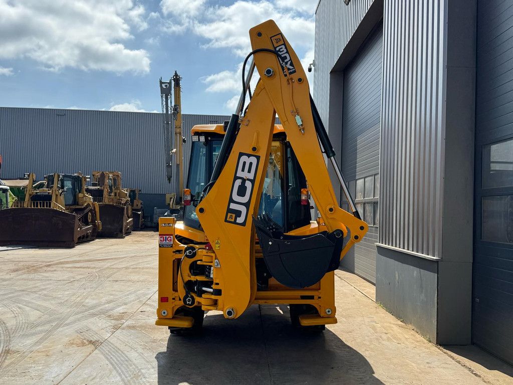 JCB 3DX (3CX) Plus 4×4 – Hammerlines – Export model