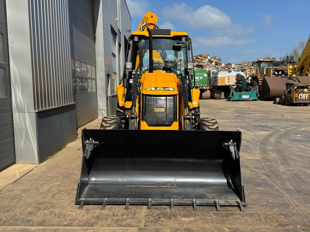 JCB 3DX (3CX) Plus 4×4 – Hammerlines – Export model