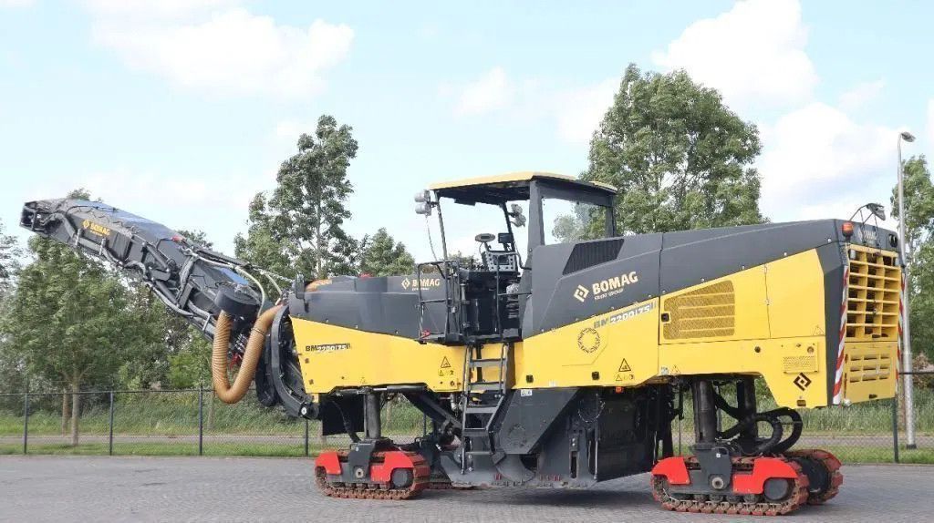 Bomag BM 2200/75 | COLD PLANER | NEW CONDITION!
