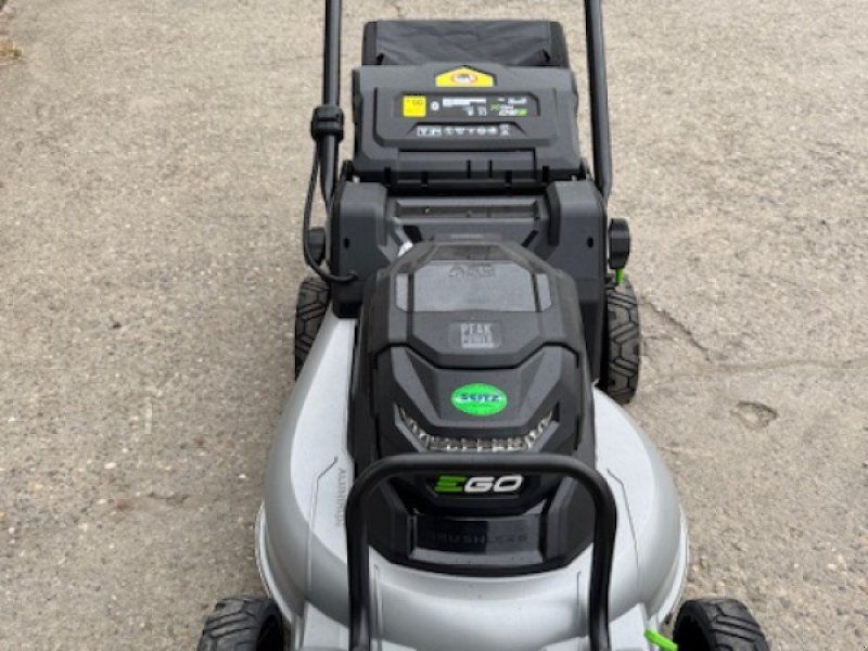 EGO Akku Rasenmäher LMX5300SP