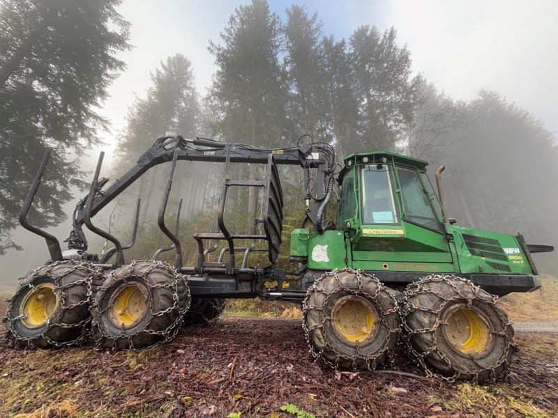 John Deere 810 D Eco III